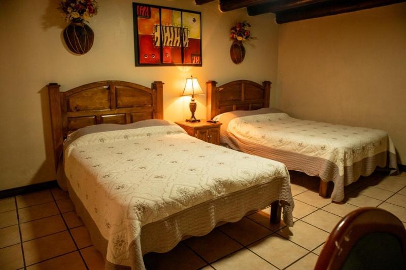 Hotel Dona Crucita Creel Exterior foto